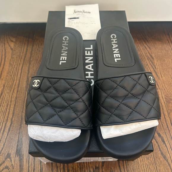 Chanel Lambskin Slides - Picture 2 of 6